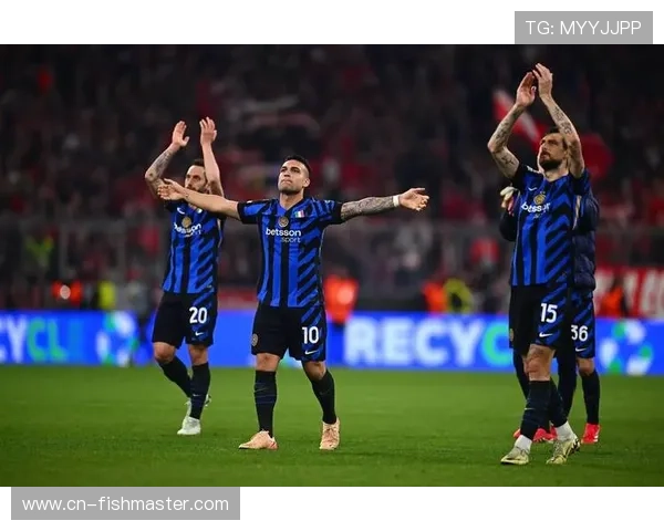 欧冠战术同质化争议：控球流与反击流的平衡探索